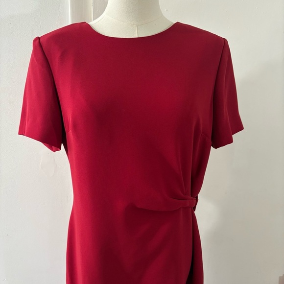 Talbots Womens Sheath Dress Sz 10P Red Stretch Short Sleeve Classic Career - Picture 2 of 9